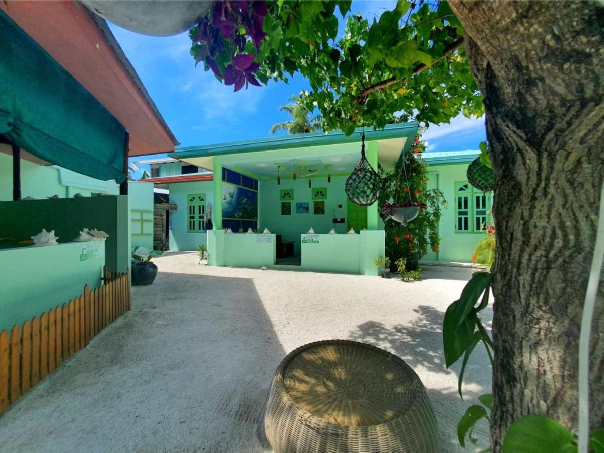 Kuri Inn Omadhoo Exterior photo