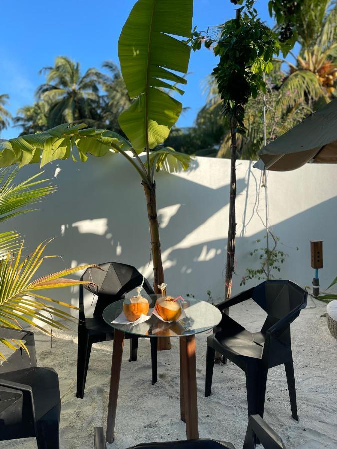Kuri Inn Omadhoo Exterior photo