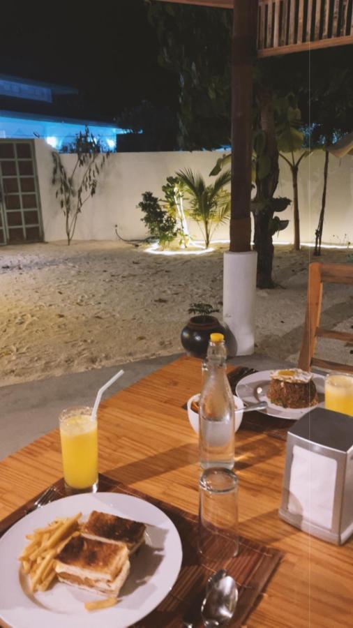 Kuri Inn Omadhoo Exterior photo