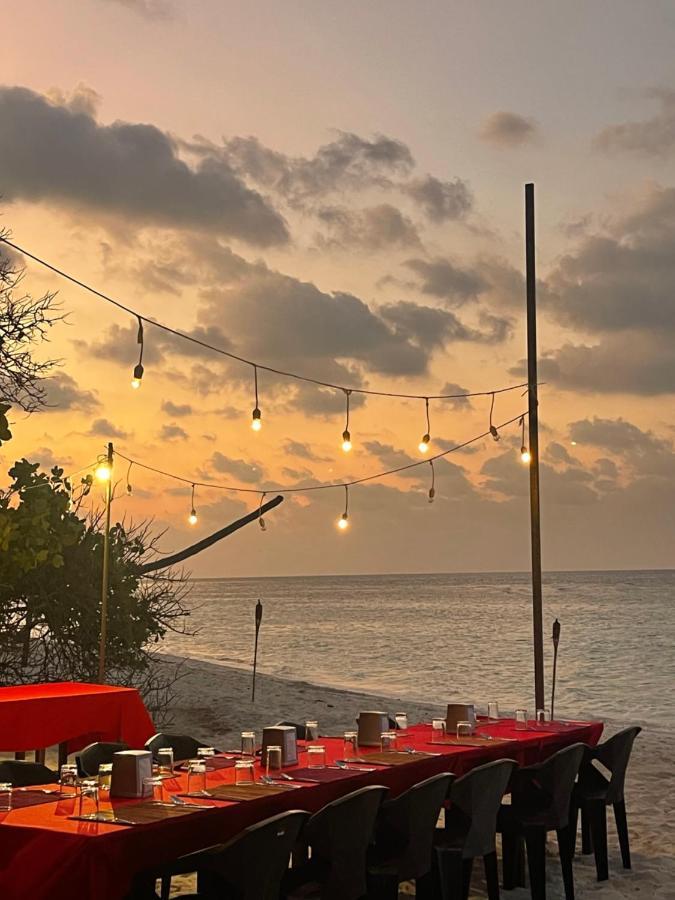 Kuri Inn Omadhoo Exterior photo